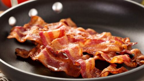 10 erros na hora de cozinhar ou fritar bacon