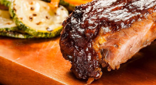 Costela Barbecue Seara Gourmet com Cuscuz Marroquino e Legumes Crocantes