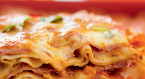 Lasanha tradicional com Presunto Seara e Queijo e Molho da Mamma