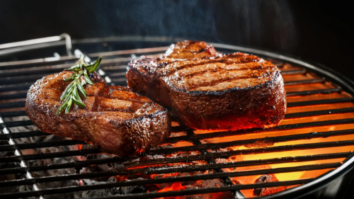Esse sal é o segredo para temperar carnes de churrasco como nas churrascarias