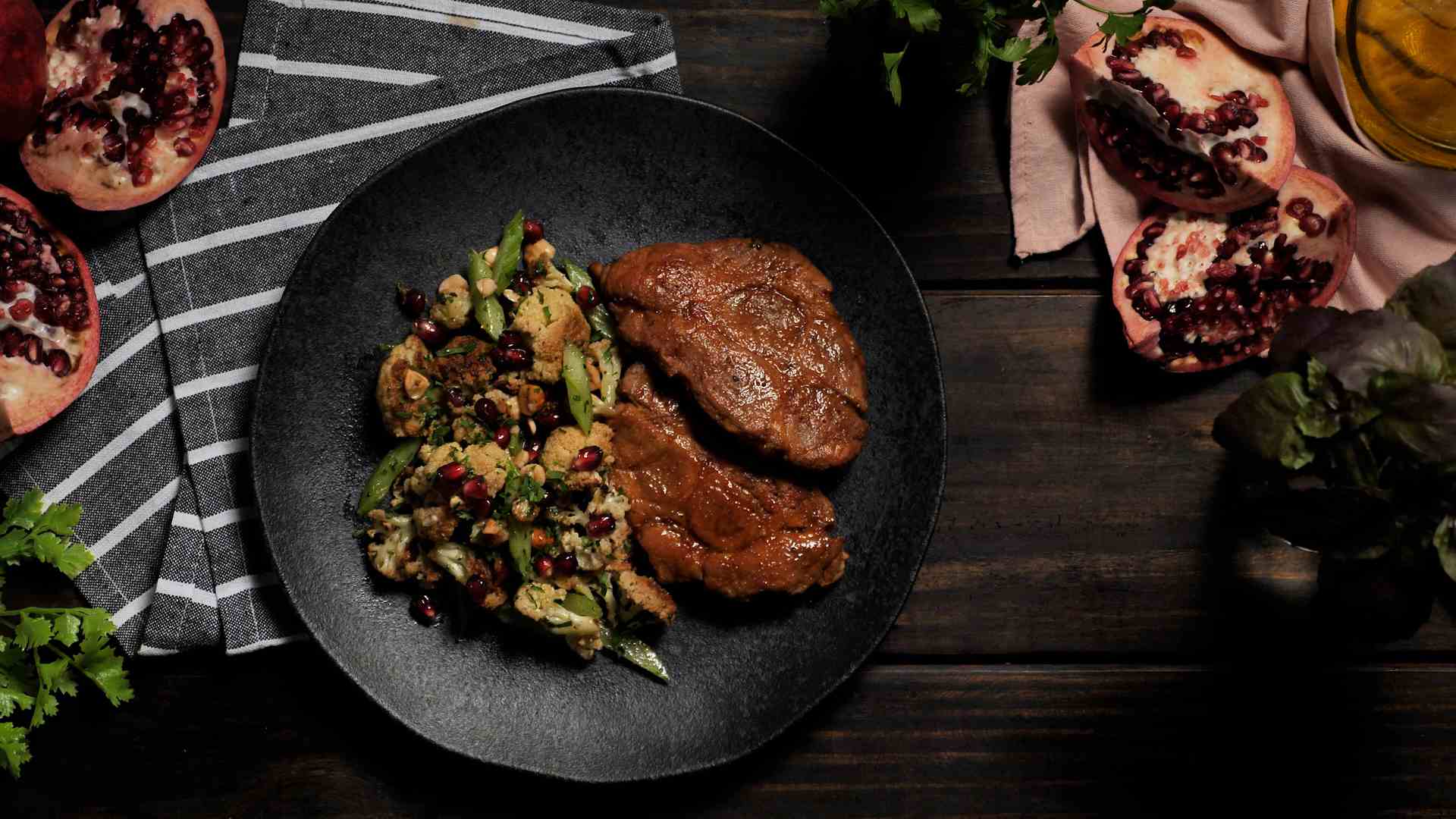 Bife de Ancho com Salada de Couve-Flor e Avelãs