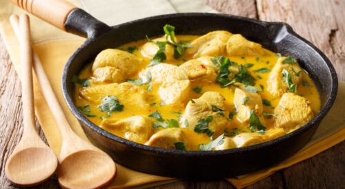 Peito de Frango com Mandioca e Leite de Coco