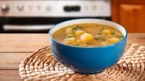 Caldo de mocotó: conheça os benefícios desse prato e como preparar
