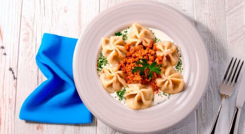 Manti: uma harmonia de sabores com carne moída