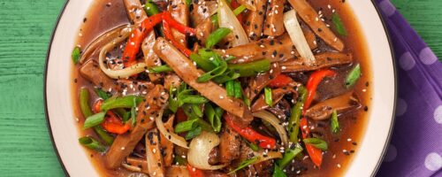 Tiras de Carne Vegetal ao Molho Chinês