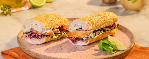 Sanduíche Natural de Frango com Molho de Iogurte