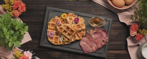 Waffle Americano com Bacon e Mel