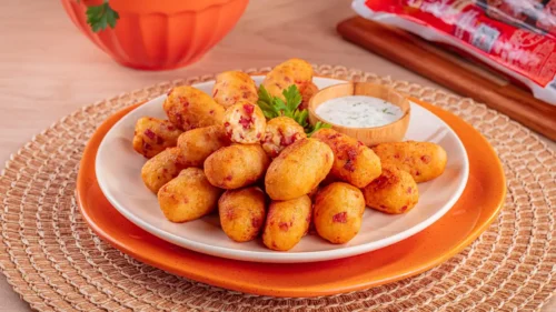Bolinha de Batata com Calabresa