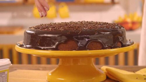 Bolo de Chocolate Simples e Fofinho