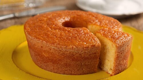 Bolo de trigo de liquidificador: simples e rápido de fazer!