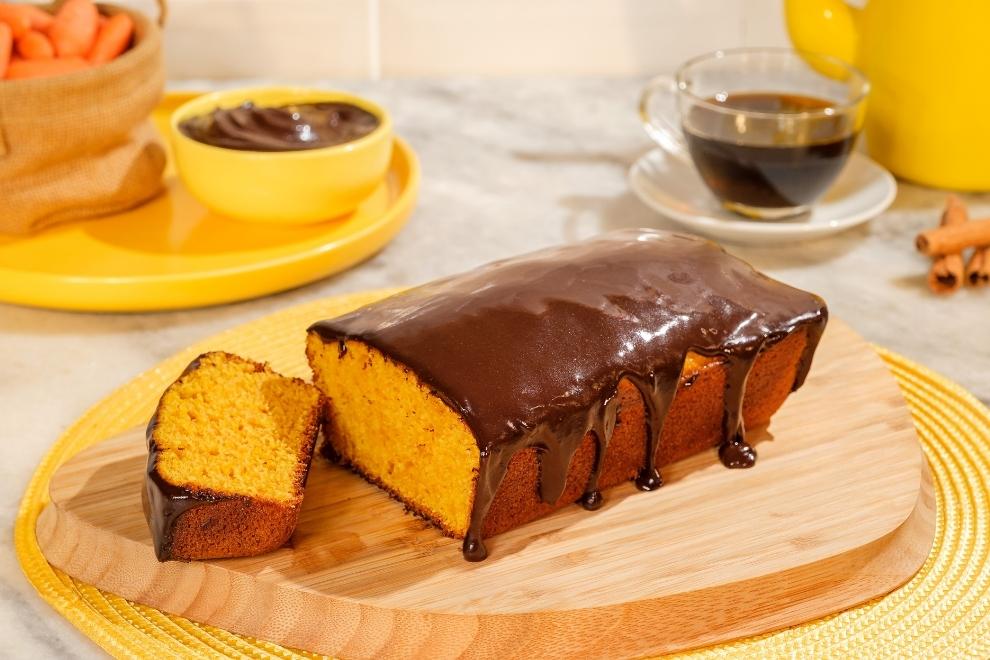 14 receitas de bolos caseiros deliciosas e práticas