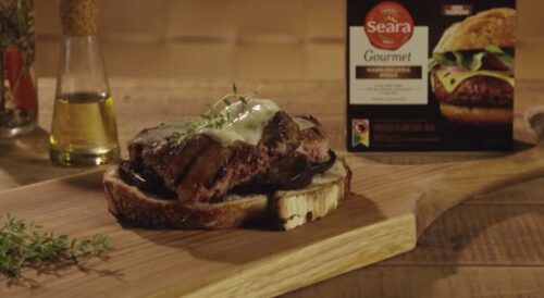 Bruschetta de Hambúrguer Angus com Berinjela ao Mel
