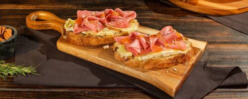 Bruschetta de Mortadela