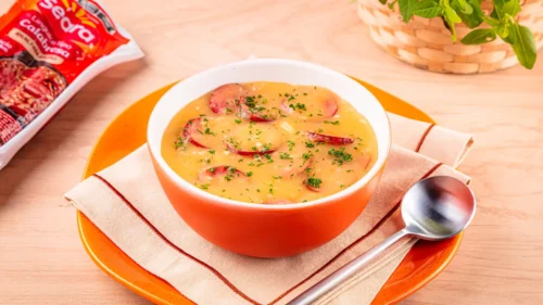 Esfriou! 5 caldinhos simples para saborear essa semana