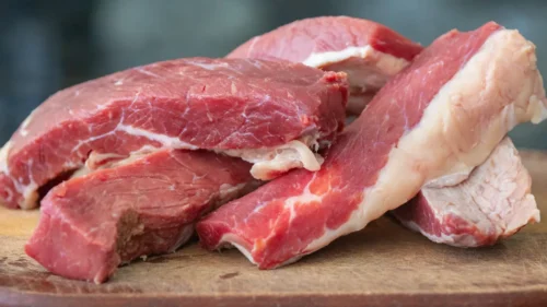 Qual a diferença entre carne de sol e carne seca?