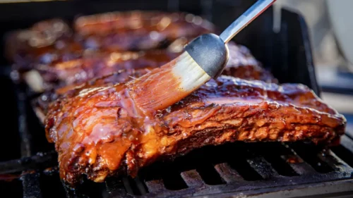 Costela no bafo: como escolher a carne, temperar e acertar no cozimento