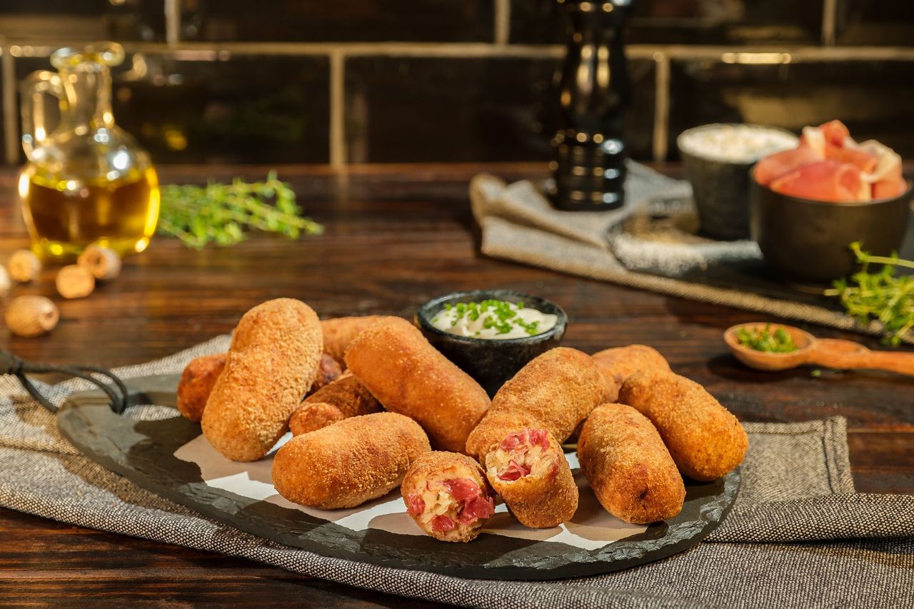 croquete com jamon serrano