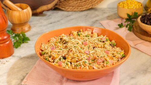 10 receitas com frango desfiado para o almoço ou jantar