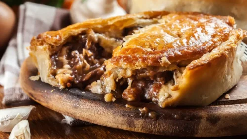 Empada de Costela de Porco ao Molho Barbecue