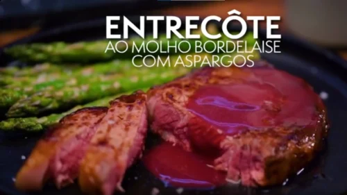 Entrecôte ao Molho Bordelaise com Aspargos