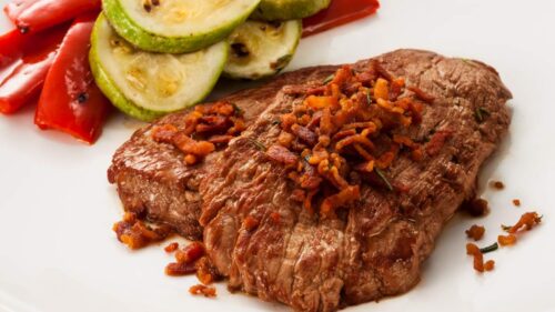 Escalopes de Filé Mignon com Bacon Crocante