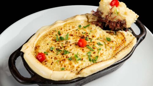 Essa receita foi eleita A MELHOR de travessa do mundo: descubra qual é!