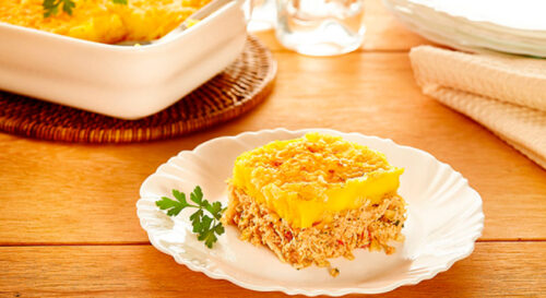 Escondidinho de Frango com Purê de Mandioquinha