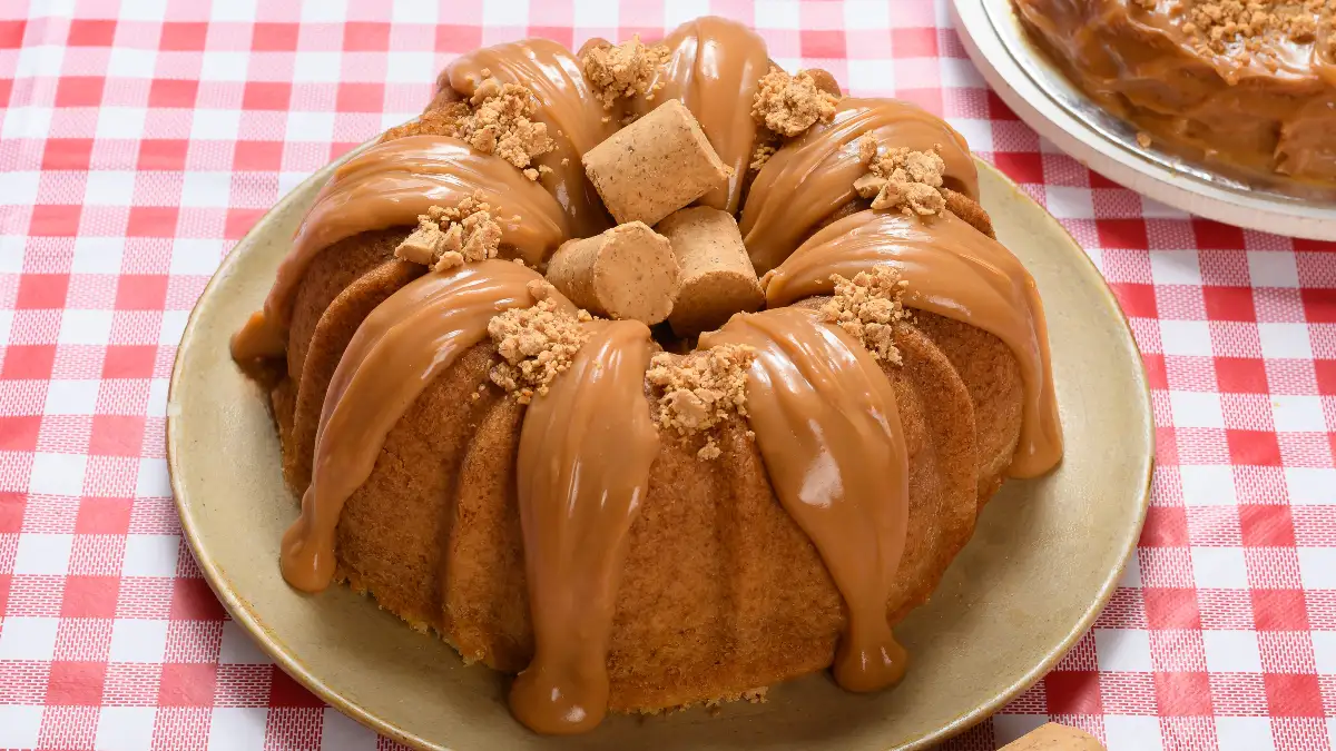 Essa receita de bolo de paçoca vai virar tradição na sua festa junina