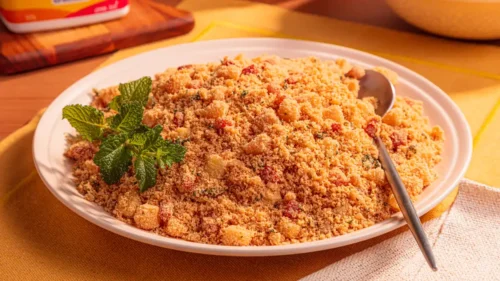 Farofa Natalina de Abacaxi com Bacon