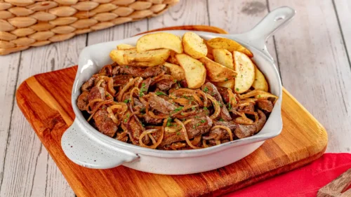 5 receitas com fígado de boi para variar no cardápio do dia a dia