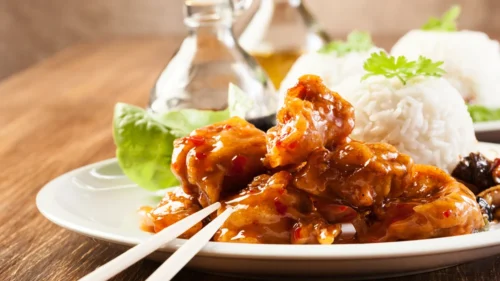 Frango Chinês em Cubos com Molho Agridoce