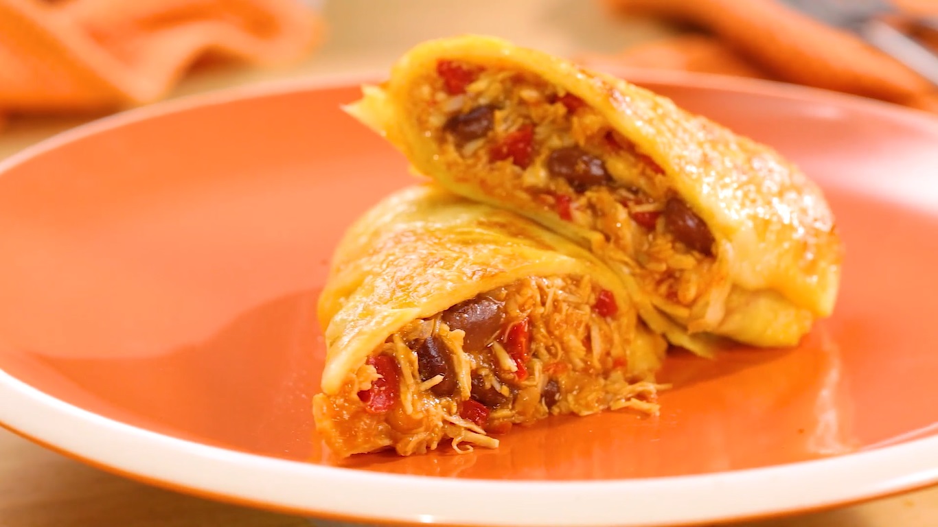 Panqueca Mexicana com Frango Desfiado