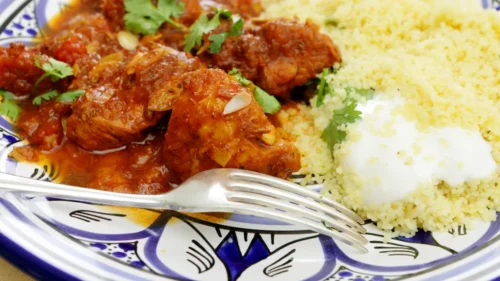 Frango Marroquino com Cuscuz de Sêmola