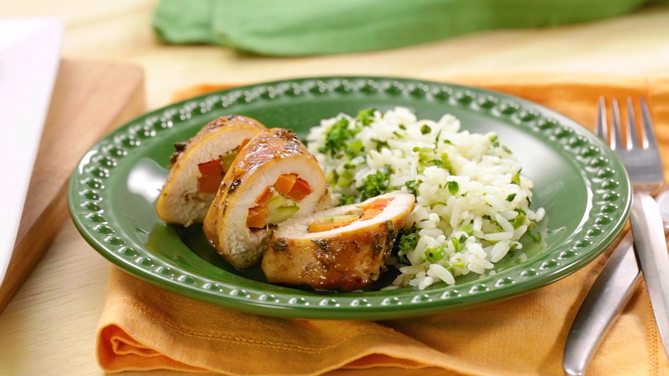 Filé de Frango à Rolê com Molho Oriental