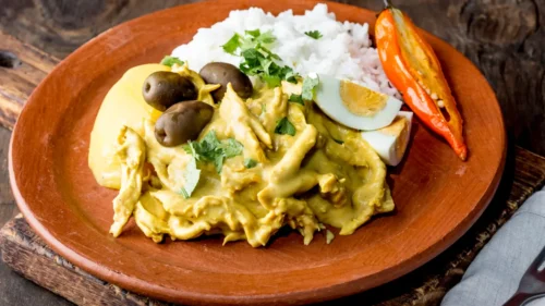 Frango Cremoso Peruano (Ají de frango)