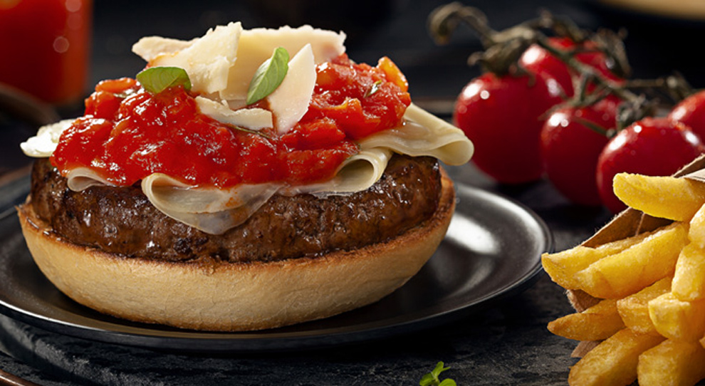 Hambúrguer Tradicional Seara Gourmet com Molho de Tomates Frescos
