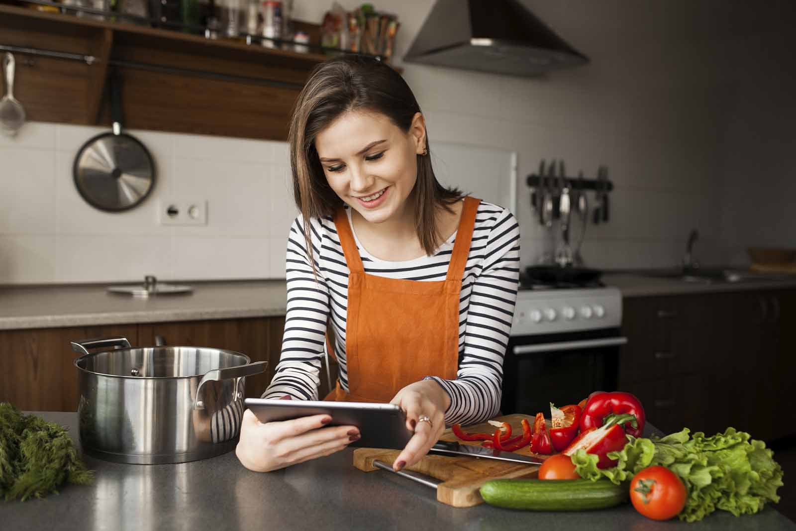 Como preparar um almoço de Páscoa simples e barato?