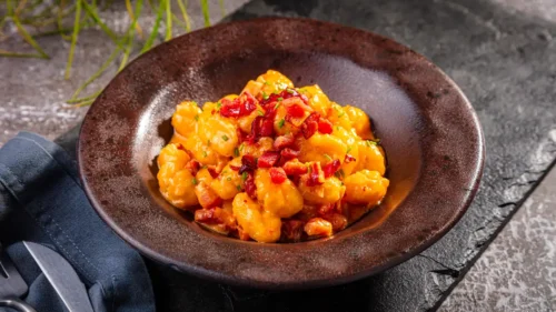 Nhoque de Queijo Brie com Bacon