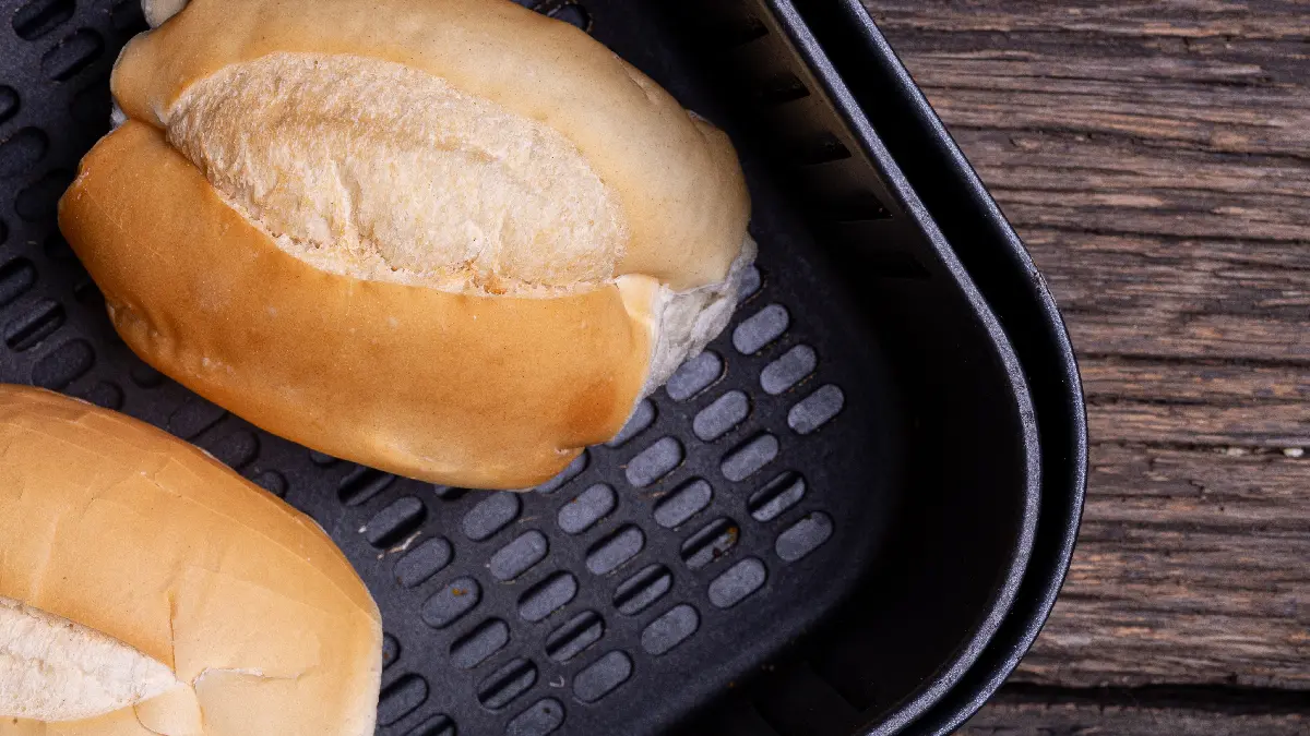 Pão francês na airfryer.