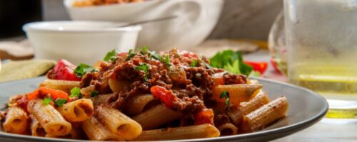 Penne com Ragu de Linguiça