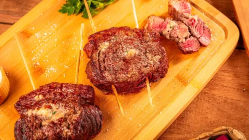 Pirulito de Fraldinha com Pasta de Gorgonzola