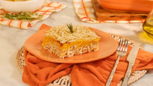 Quem está de dieta pode comer fricassê? Aprenda a fazer uma versão saudável
