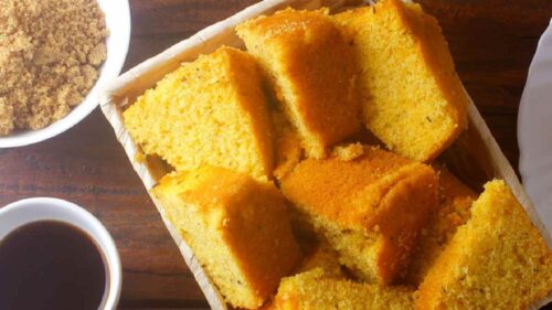 Receita de bolo de milho verde de lata no liquidificador. Fácil e rápida!