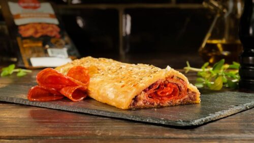 Rocambole de Pepperoni (Pepperoni Rolls)