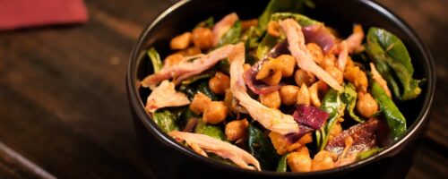 Salada de Grão-de-Bico com Frango Defumado