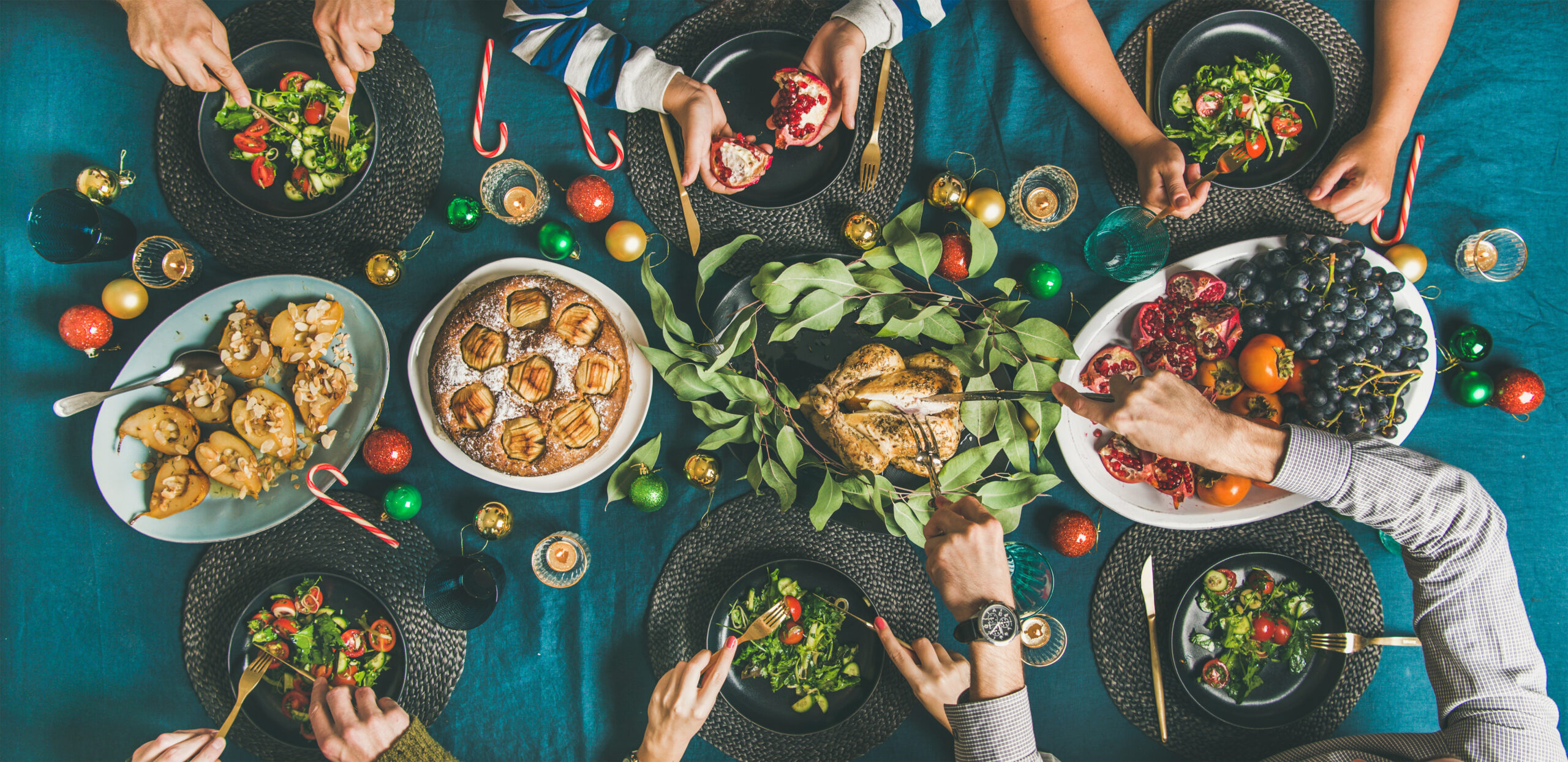 O que fazer na ceia de Natal para amigos: sugestões do que servir