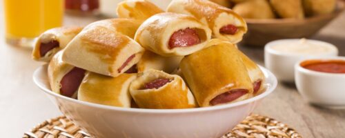 Enroladinho de Salsicha no Forno Simples