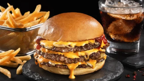 Butter board, smash burger e cookies gigantes: as receitas que mais bombaram na internet