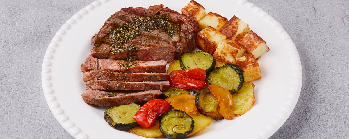 Bife Ancho com Queijo Coalho