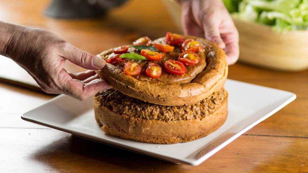 6 receitas de torta de carne para incluir no cardápio 